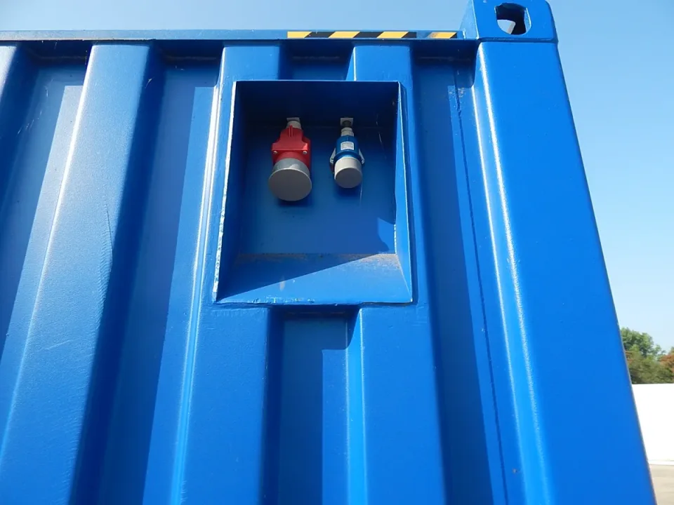 Stroomaansluiting Zeecontainer Modificatie