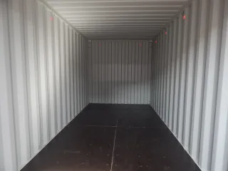20FT Zeecontainer binnenkant.